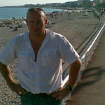 Oleg, 46 (19 , 0 )