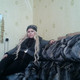 Анюта, 33