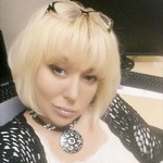 Lilia, 48 (5 , 0 )